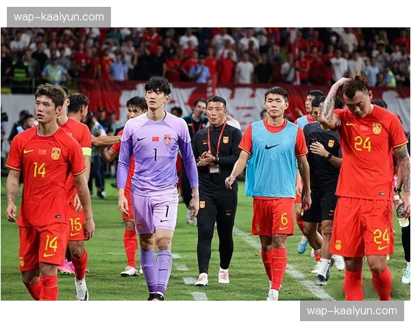 国际足联考虑下午比赛推迟方案 避免高温城市球员热应激损伤